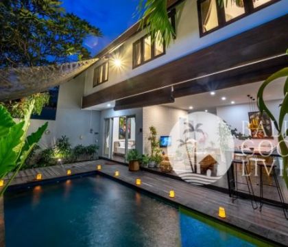 Villa Mercury