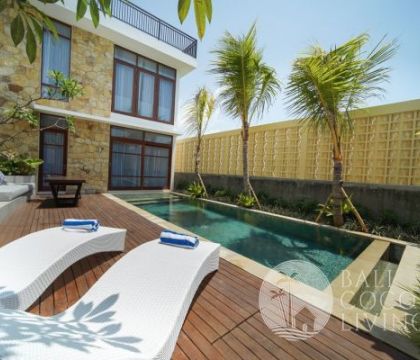 Rustic Star Villa 10