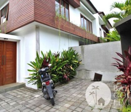 Villa Topaz 2