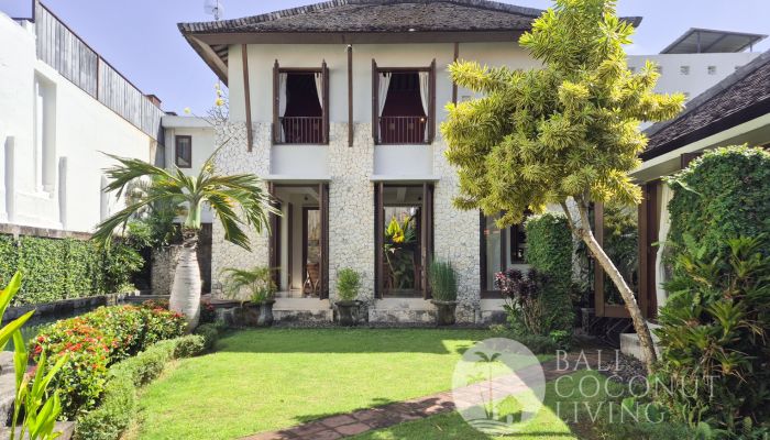 Villa Rejuvo Slider