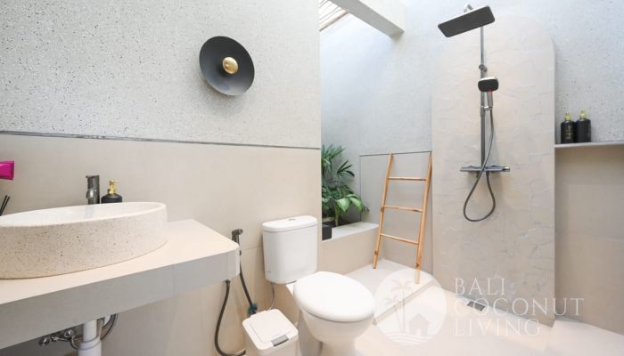 Villa Harmoni Mirror Slider